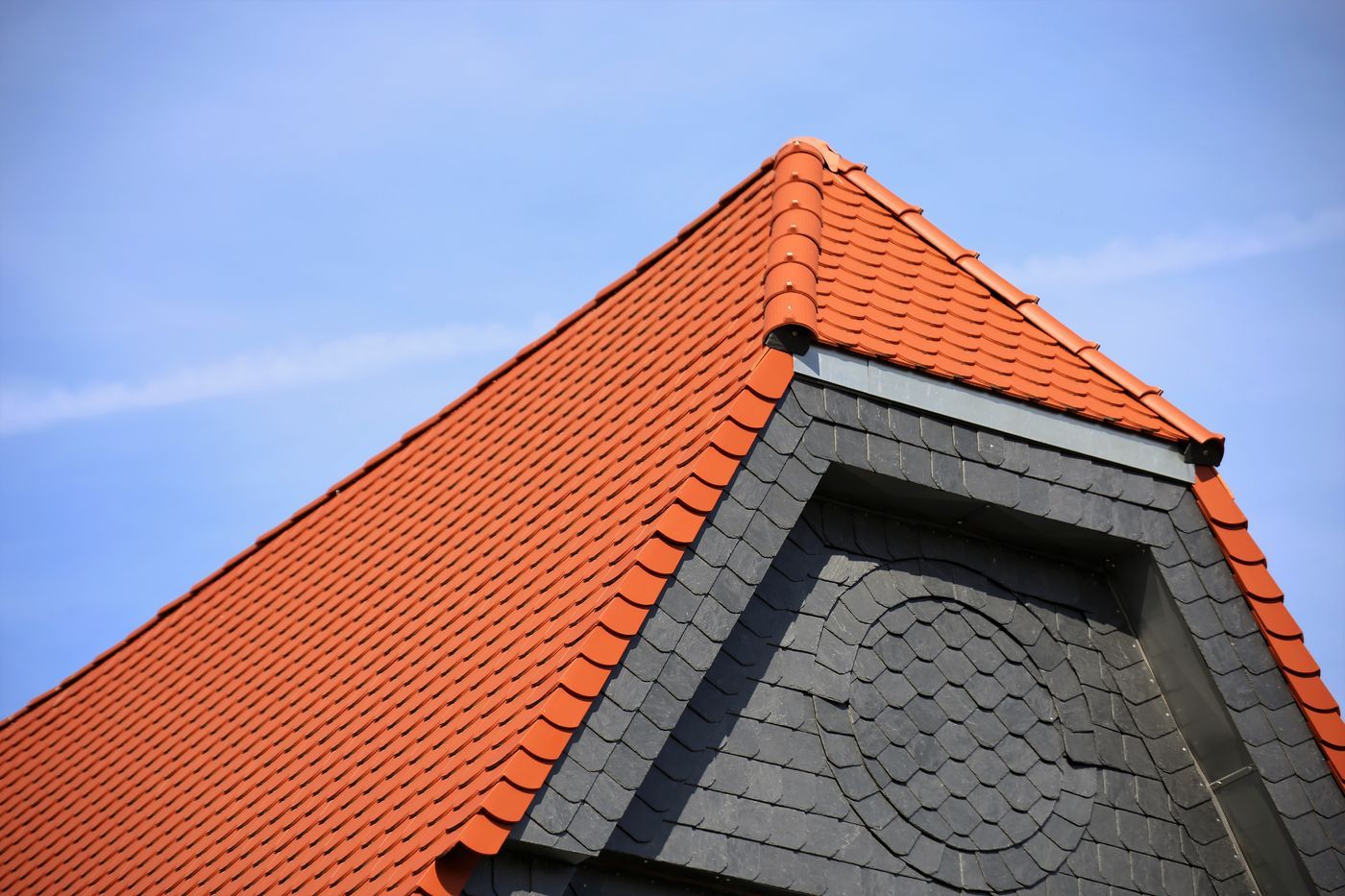 Hinterlüftete Fassade mit Faserzementplatten