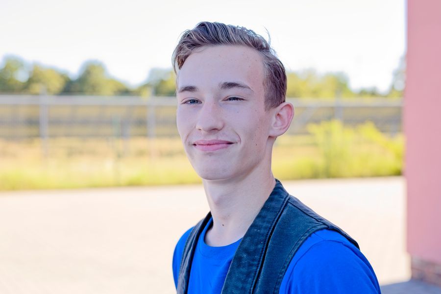 Tim, Auszubildender